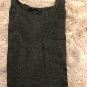 olive pocket sweater🌟